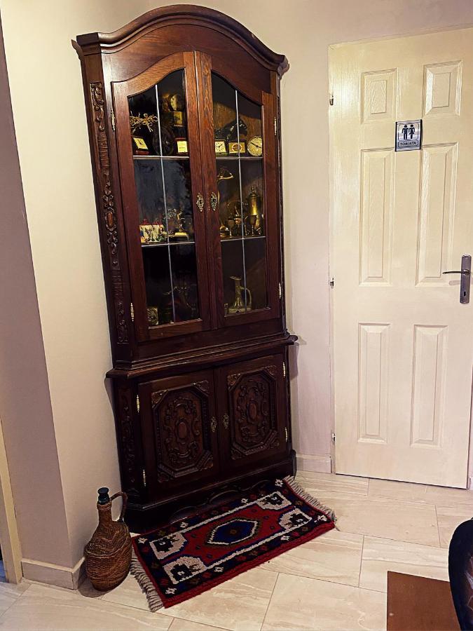La Curtea Veche Apartment Lapus ภายนอก รูปภาพ